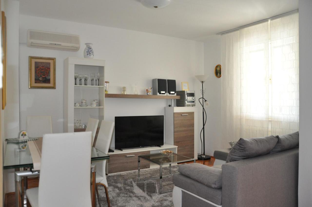 Apartmaji Stamcar イゾラ エクステリア 写真