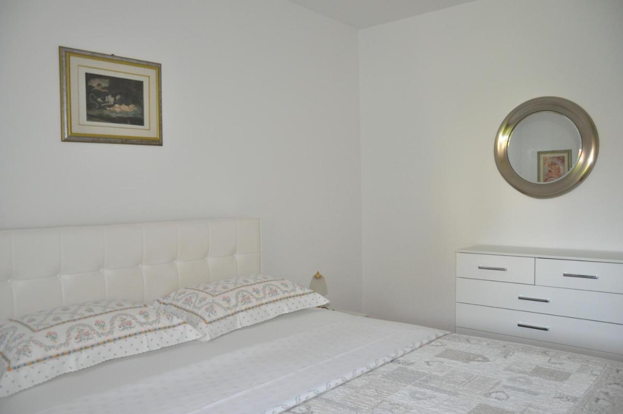 Apartmaji Stamcar イゾラ エクステリア 写真