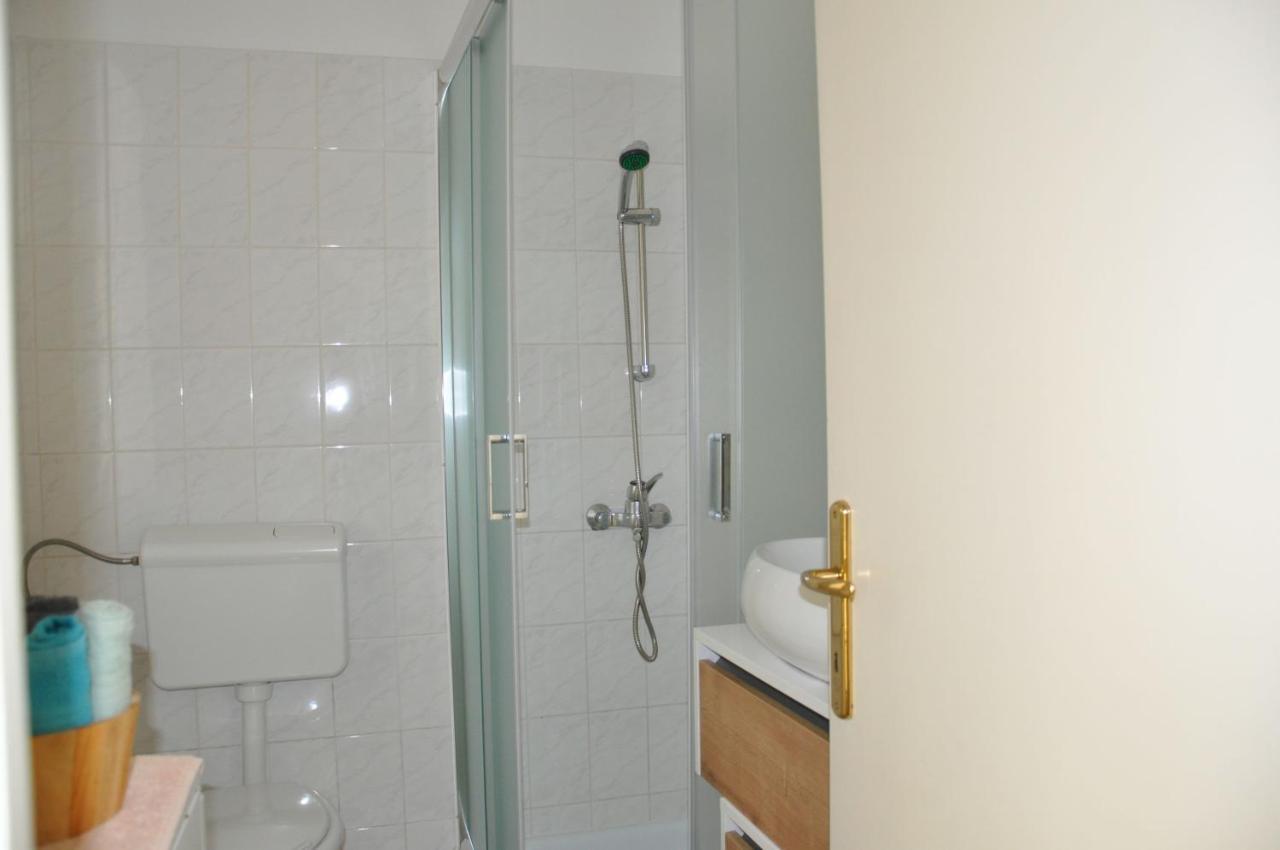 Apartmaji Stamcar イゾラ エクステリア 写真